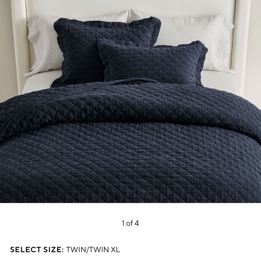 Pottery Barn Belgian Flax Linen Diamond Twin quilt midnight